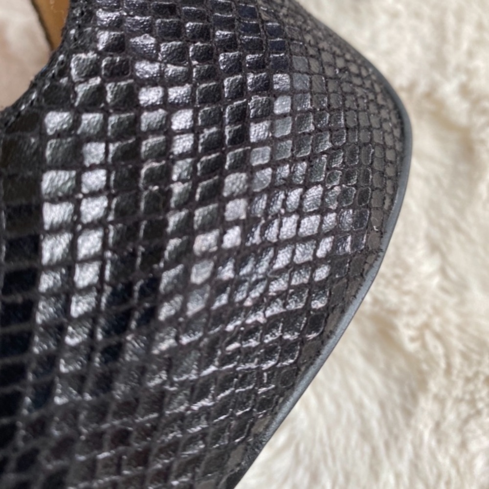 {SOLD} GUESS Slingback Peep-Toe Stiletto Heels - Picture 7 of 16